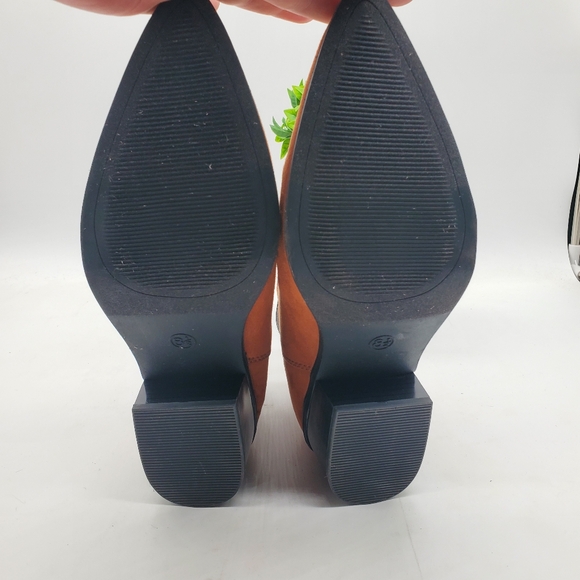 ♡ A New Day Cognac Gwen Ankle Boots Almond Toe Block Heel Size 8.5 - Picture 8 of 9